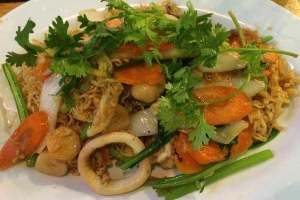 Út An - Quán Nhậu