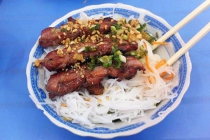 Quán Ăn Út Đời - Bún Thịt Nướng - Tây Thạnh