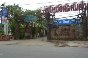 Nhà Hàng Út Hương Rừng