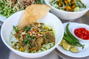 Quán Ăn Út Ny - Mì Quảng & Cơm Gà Hội An