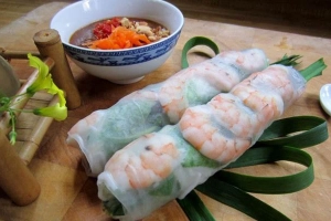Quán Ăn Út Thúy - Gỏi Cuốn Sài Gòn