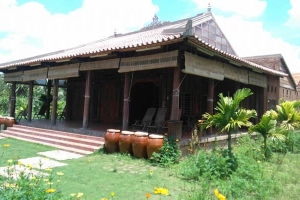 Út Trinh Homestay