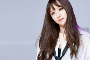 Valentine Beauty - Hoàng Quốc Việt