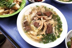 Quán Ăn Vân - Bún Gà & Ngan