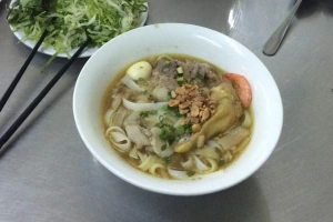 Quán Ăn Vân - Mì Quảng & Bún Riêu