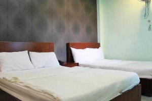 Vạn Phát Hotel