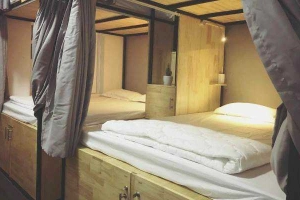 Vector Hostel
