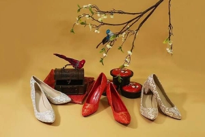 Velaris Bridal Shoes - Đội Cấn
