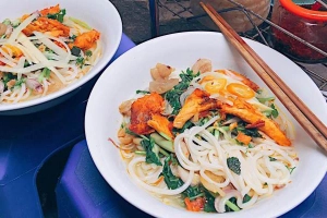Quán Ăn Việt Hà - Canh Cá & Bún Cá