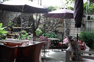 Violette Cafe