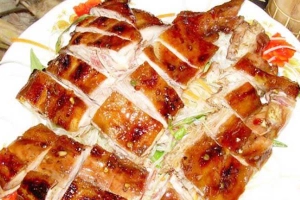 Quán Ăn Vịt Cầu Dứa - Quốc Lộ 1A