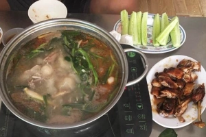 Quán Ăn Vịt Cỏ Vân Đình - Chiến Thắng