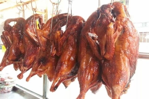 Quán Ăn Vịt Nướng Lu 5 Vân - Chuông Tre