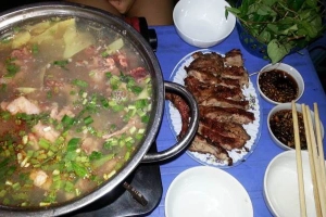 Quán Ăn Vịt Nướng & Phở Bò