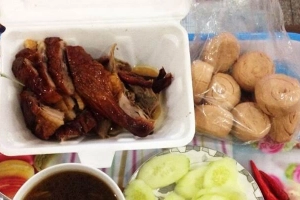 Quán Ăn Vịt Quay Phát Thành