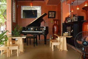 Vô Thường Cafe - Nguyễn Đông Chi