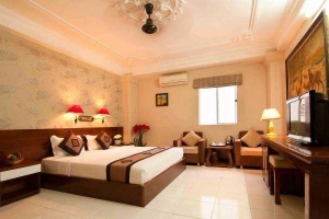 Vườn Đào Hotel