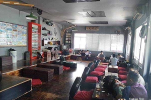Wheel House Cafe - Nguyễn Trọng Tuyển