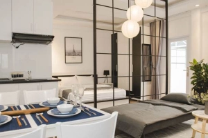 White Home Hostel & Studio