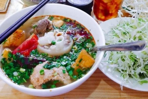 Quán Ăn Xanh Chuối - Bún Riêu & Bún Thịt Nướng