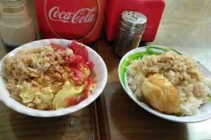 Quán Ăn Xôi & Bánh Mì - Cầu Giấy
