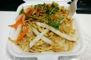 Quán Ăn Xôi Mặn & Bánh Hỏi Thịt Nướng