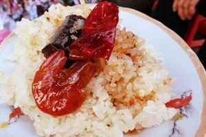 Quán Ăn Xôi Sáng, Cháo Đậu Đỏ