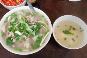 Quán Ăn Xuân Chính - Phở & Cơm Rang