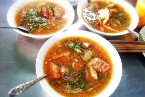 Quán Ăn Xuân Thu - Cơm & Bún