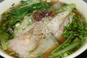 Quán Ăn Xủi Cảo & Hủ Tiếu - Chợ 200