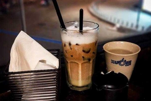 Xưởng Cafe - Lê Trọng Tấn