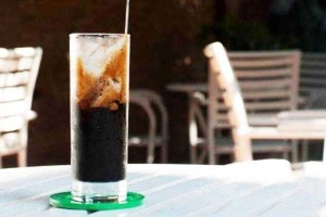 Ý Linh Cafe