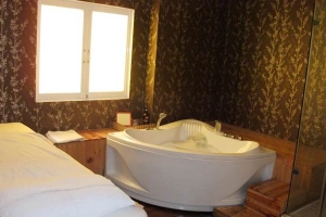 YHCT 540 CMT8 Massage - Cách Mạng Tháng 8