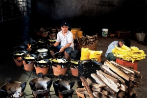 &#8216;Chùa bánh xèo&#8217; mời khách ăn miễn phí nghìn chiếc mỗi ngày