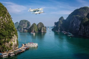 &#8216;Săn&#8217; tour ngắm cảnh bằng thủy phi cơ và nghỉ đêm trên du thuyền giá cực sốc