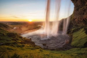 10 bức ảnh &#8216;đốn tim&#8217; du khách tại quốc gia băng đảo Iceland