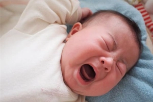 10 lời khuyên để giúp con bạn ngừng khóc