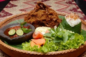 10 món ngon khách Việt không nên bỏ lỡ khi tới Indonesia