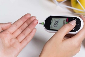 20 lý do khiến lượng đường trong máu thay đổi