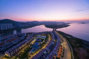 2N1Đ nghỉ dưỡng tại Royal Lotus Resort &#038; Villas Hạ Long 5 sao + xe Limousine khứ hồi + ăn sáng chỉ 1.299.000 đồng