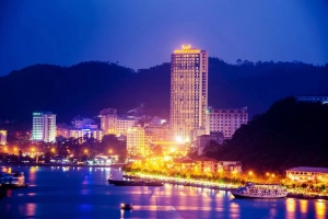 2N1Đ ở Mường Thanh Quảng Ninh + vé xe Limousine  + vé vào công viên Rồng + ăn sáng chỉ 1.550.000 đồng/khách
