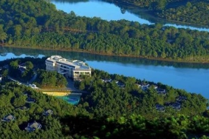 3N2Đ nghỉ dưỡng ở Edensee Lake Resort &#038; Spa Đà Lạt 5* + vé máy bay chỉ 2.899.000 đồng/khách