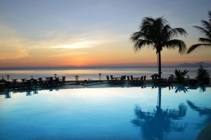 3N2Đ ở Sandy Beach Non Nuoc Resort + vé máy bay + ăn sáng chỉ 3.999.000 đồng/khách