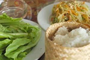 5 món ăn ngon khó cưỡng khi đến du lịch Lào