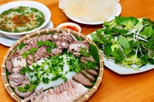 5 món ngon trứ danh Phú Yên ở Sài Gòn