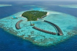 Ăn chơi, nhảy múa ở &#8216;thiên đường&#8217; Maldives