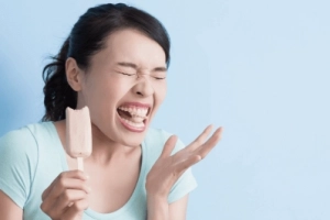 Ăn đồ lạnh hại răng thế nào?