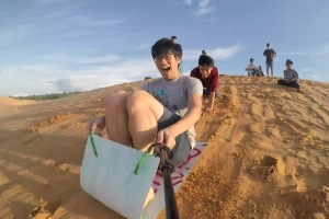 Anh chàng phượt thủ này đang khiến giới trẻ Thái &#8220;phát cuồng&#8221; Việt Nam