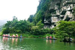 Ba điểm đến nổi tiếng cho một ngày du ngoạn Ninh Bình