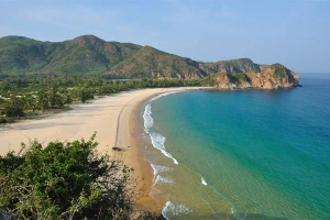 Bãi Rạng - bãi Ôm, nơi vẻ đẹp tự nhiên còn nguyên vẹn